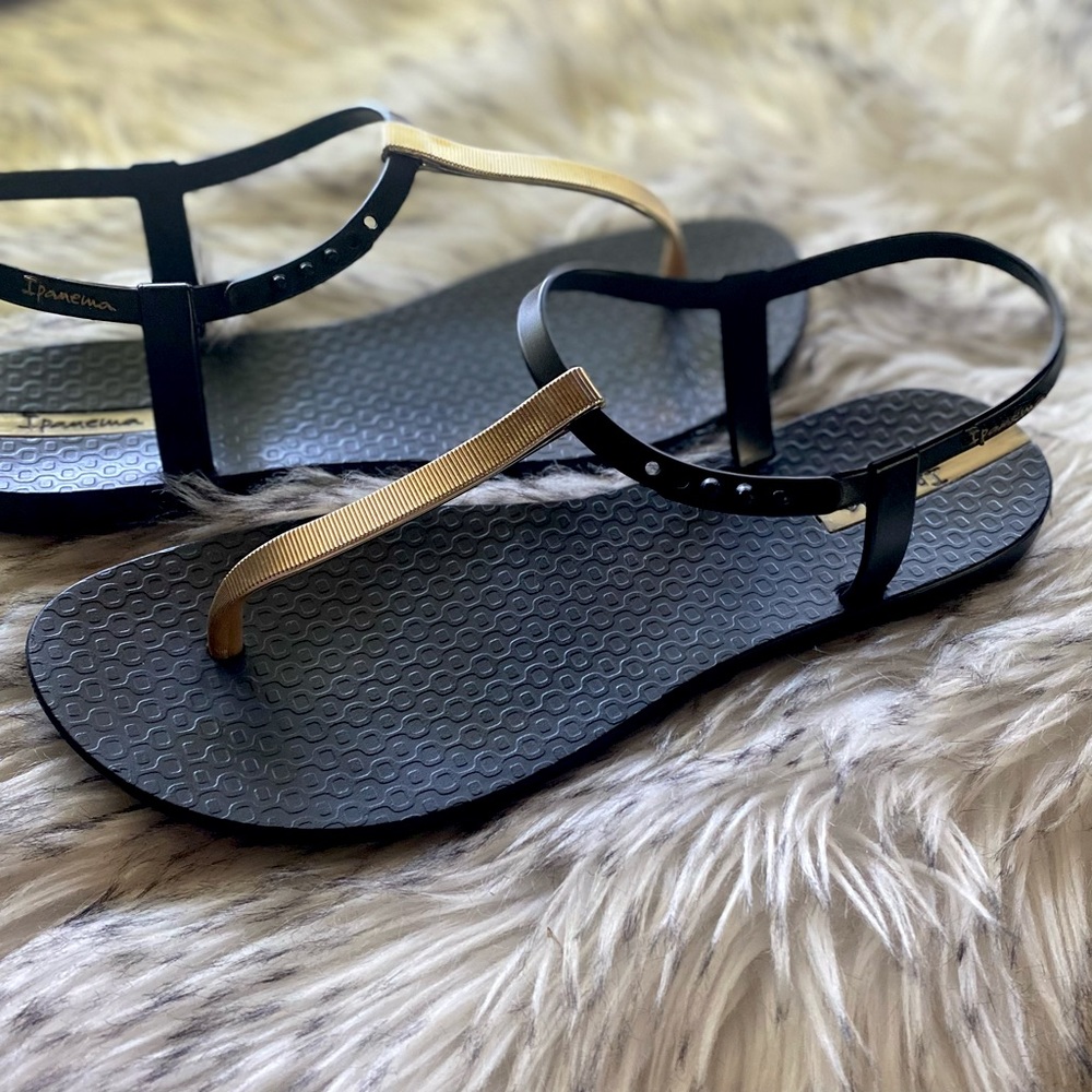 Ipanema Black & Gold Sandals